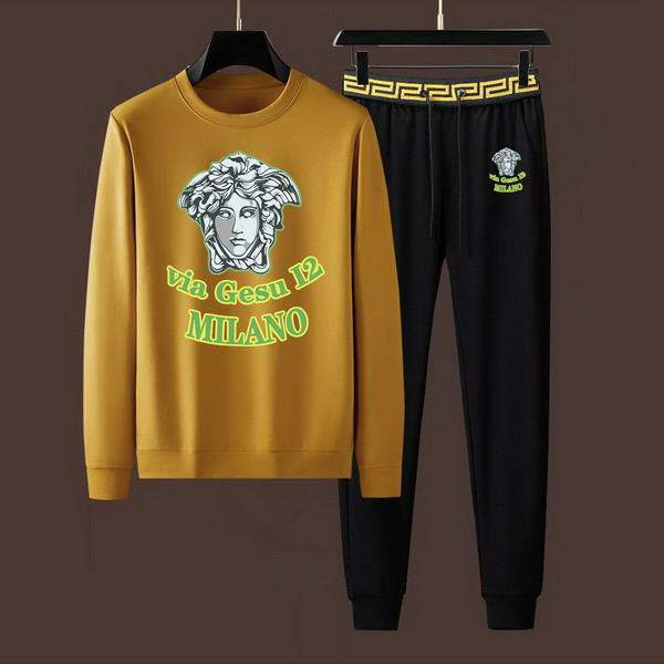Picture of Versace Sweater Suits _SKUVersaceM-4XL13gx30842885